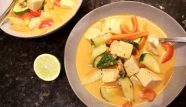 Vegan Curry with Tofu and Rice